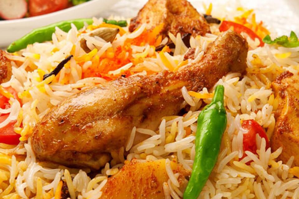 Recipe for making Large Tray of Chicken Biryani